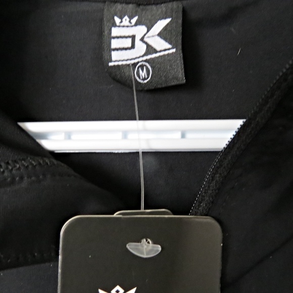 Retail $55 NWT's BROKIG Men's Compression Shirt 1/4 Zip Closure Size Medium - Picture 3 of 5